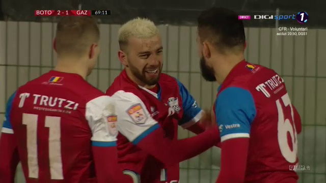 Tanase, ai vazut asta?! :) Cursa INCREDIBILA a lui Al Mawas pe terenul INGHETAT de la Botosani! Cum a inscris sirianul_16