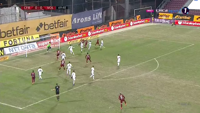 Campioana a INGHETAT pe locul doi in Liga 1! CFR nu a profitat de infrangerea FCSB si ramane in spatele ros-albastrilor! Aici ai tot ce s-a intamplat in CFR Cluj 0-0 Voluntari_7