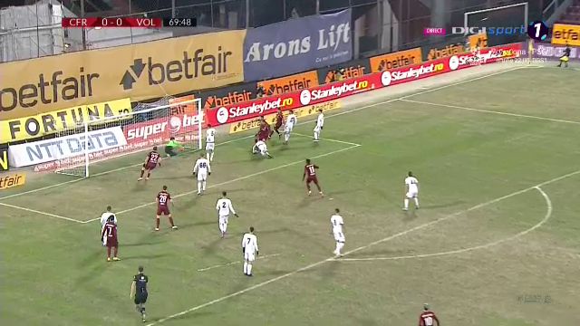 Campioana a INGHETAT pe locul doi in Liga 1! CFR nu a profitat de infrangerea FCSB si ramane in spatele ros-albastrilor! Aici ai tot ce s-a intamplat in CFR Cluj 0-0 Voluntari_9