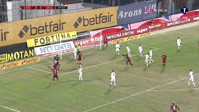 Campioana a INGHETAT pe locul doi in Liga 1! CFR nu a profitat de infrangerea FCSB si ramane in spatele ros-albastrilor! Aici ai tot ce s-a intamplat in CFR Cluj 0-0 Voluntari_10