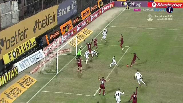 Campioana a INGHETAT pe locul doi in Liga 1! CFR nu a profitat de infrangerea FCSB si ramane in spatele ros-albastrilor! Aici ai tot ce s-a intamplat in CFR Cluj 0-0 Voluntari_17