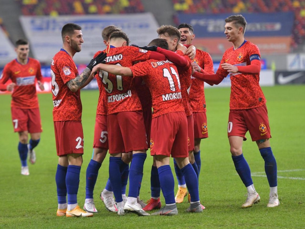 Decizia luata de staff-ul FCSB-ului dupa cele 3 infrangeri consecutive! Ce au facut jucatorii dupa revenirea in Bucuresti_4
