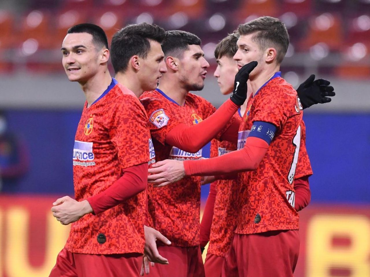 Decizia luata de staff-ul FCSB-ului dupa cele 3 infrangeri consecutive! Ce au facut jucatorii dupa revenirea in Bucuresti_6