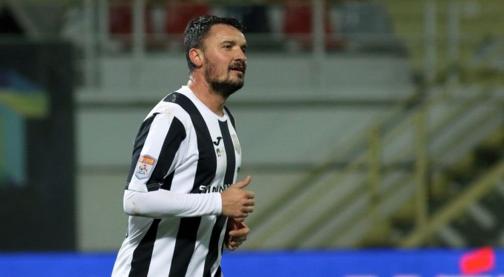 EXCLUSIV | Cum poate rata FCSB si la vara transferul lui Budescu! 