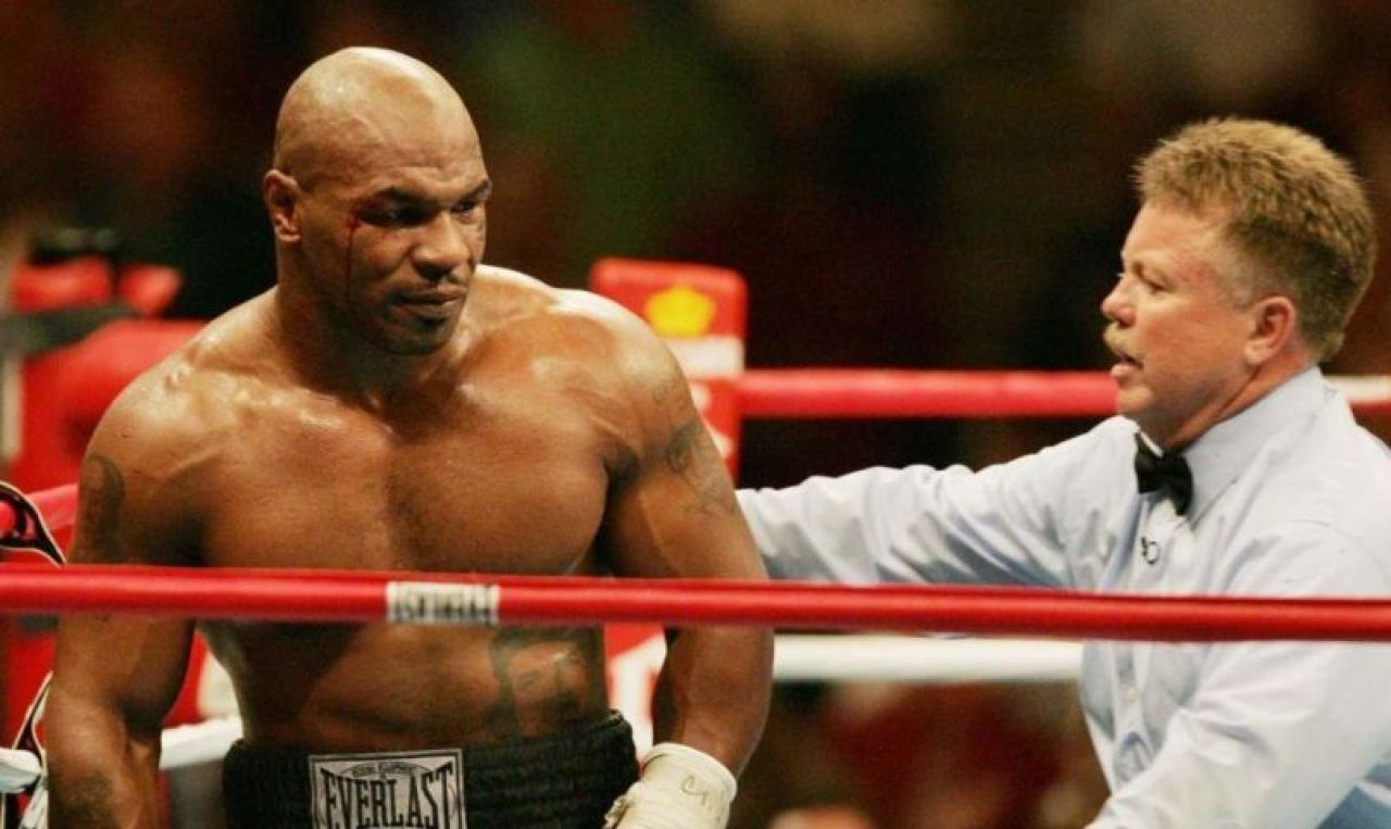 Mike Tyson a fost programat să devină boxer prin ședințe de hipnoză. Cum s-a transformat în