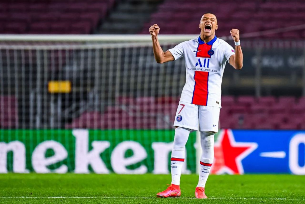PSG i-a stabilit pretul lui Mbappe dupa hattrick-ul in poarta Barcelonei! Cat cer francezii in schimbul starului vanat de toata Europa _3
