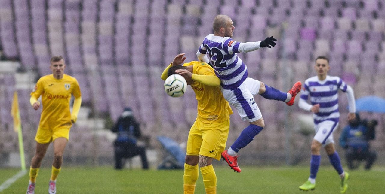 ASU Poli Timisoara 2-0 Gloria Buzau | Echipa lui Dan Alexa se apropie la 3 puncte de primul loc in Liga 2!_1