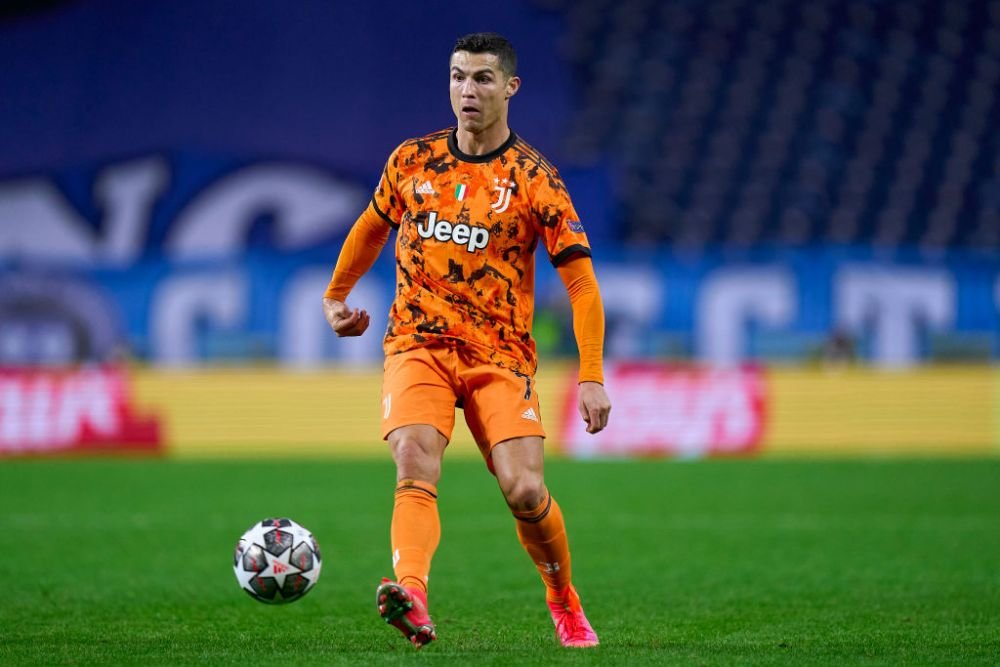 Ronaldo, luat la tinta de un fost star din Serie A! 