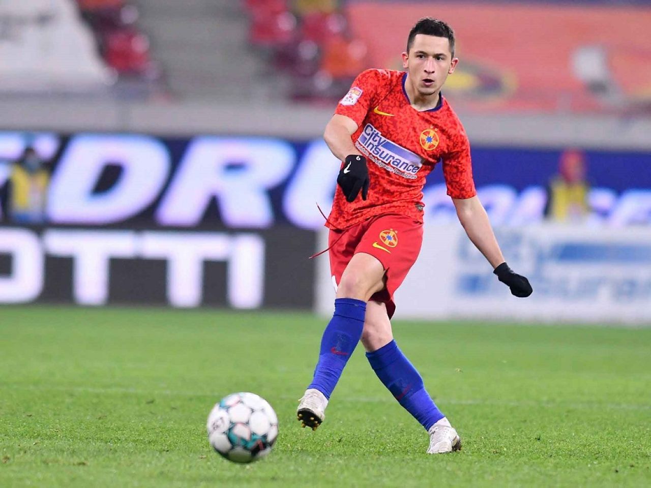 Olimpiu Morutan, OUT de la meciul cu Chindia! Ce se intampla cu starul lui Becali de la FCSB_4