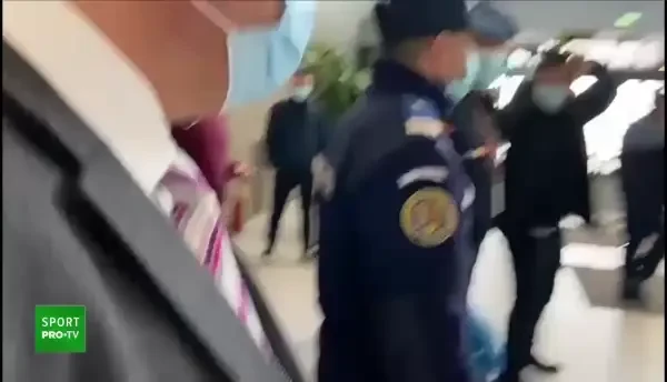 BREAKING NEWS | Ioan Niculae s-a intors in Romania! Ce s-a intamplat la aeroport