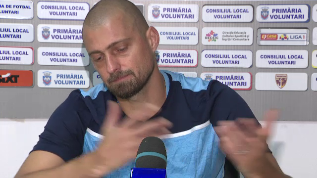 Care-i ultima carte pe care ai citit-o? Raspuns genial al lui Gabi Tamas: O s-o iau pe aia, am auzit ca a bagat ceva si de mine in ea :))