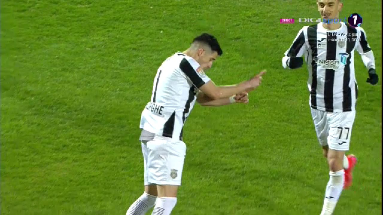 I-a dat gol lui Dinamo cu o lovitura COPIATA de la Ronaldo, apoi s-a bucurat FIX ca el! Cum a marcat Vali Gheorghe pentru Astra_19