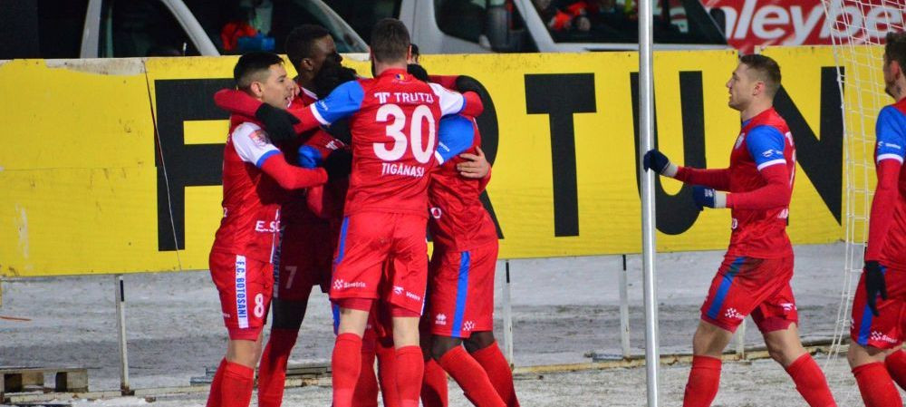 Meciul dintre Viitorul si Poli Iasi a fost AMANAT DIN NOU!&nbsp;Arbitrii au luat decizia dupa ce au analizat terenul