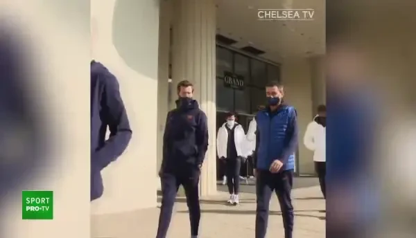 Jucatorii lui Chelsea, la plimbare prin centrul Bucurestiului