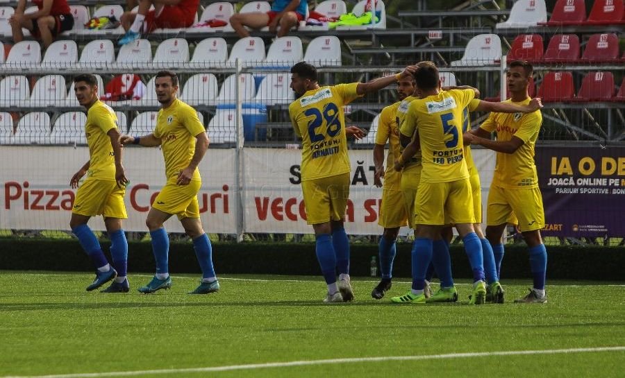Petrolul anunta masuri DRASTICE pentru jucatorul batut in Ploiesti! Ce va face clubul dupa ce s-a aflat ca fotbalistul era la casa de pariuri_2