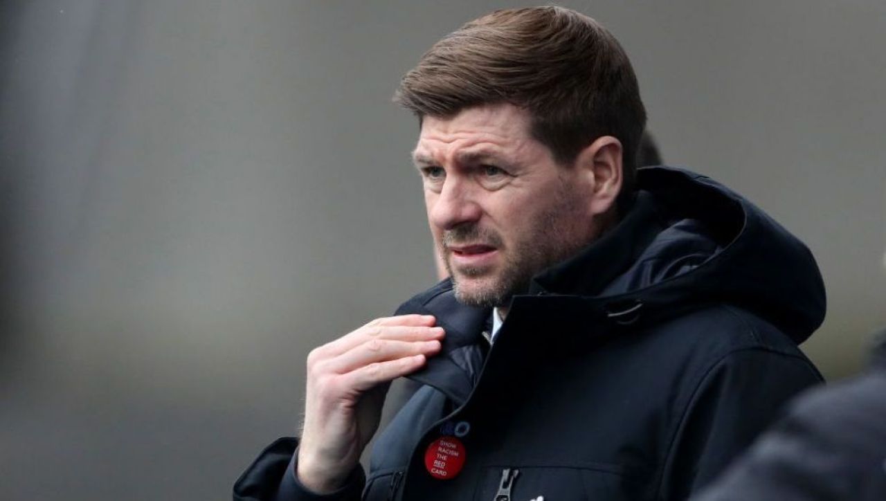 Ramane Ianis Hagi fara antrenor la Rangers? Gerrard poate reveni pe Anfield!