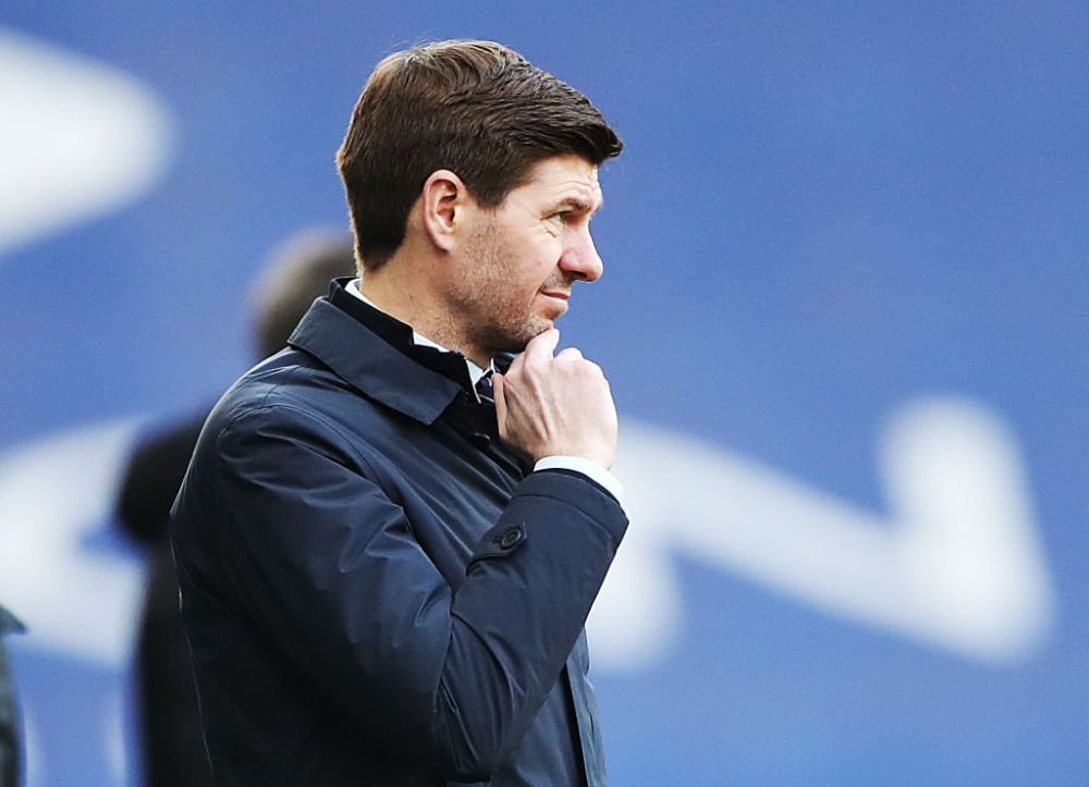 Ramane Ianis Hagi fara antrenor la Rangers? Gerrard poate reveni pe Anfield! 