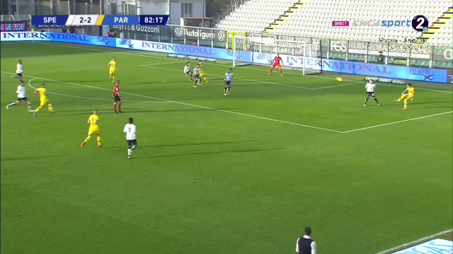 Daca-i iesea asta, era in TOATA presa mondiala! Man a incercat un dribling GALACTIC! Ce a facut in careul advers_8