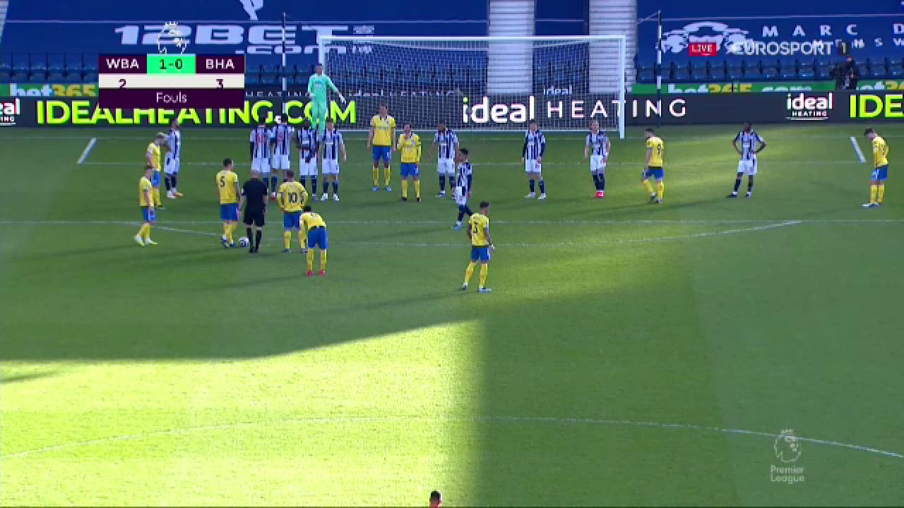 E faza care face acum inconjurul lumii! VAR a intervenit si a anulat un gol dintr-un motiv INCREDIBIL in Premier League! Ce a facut arbitrul_27