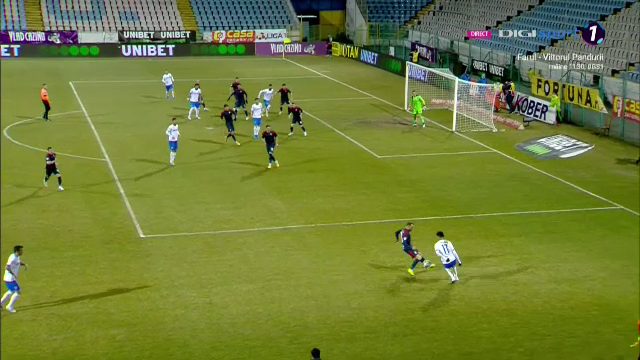 Dulca i-a SUTAT in picior lui Ivan, dar Istvan Kovacs n-a dat NIMIC! Penalty INCREDIBIL refuzat Craiovei cu Chindia_13
