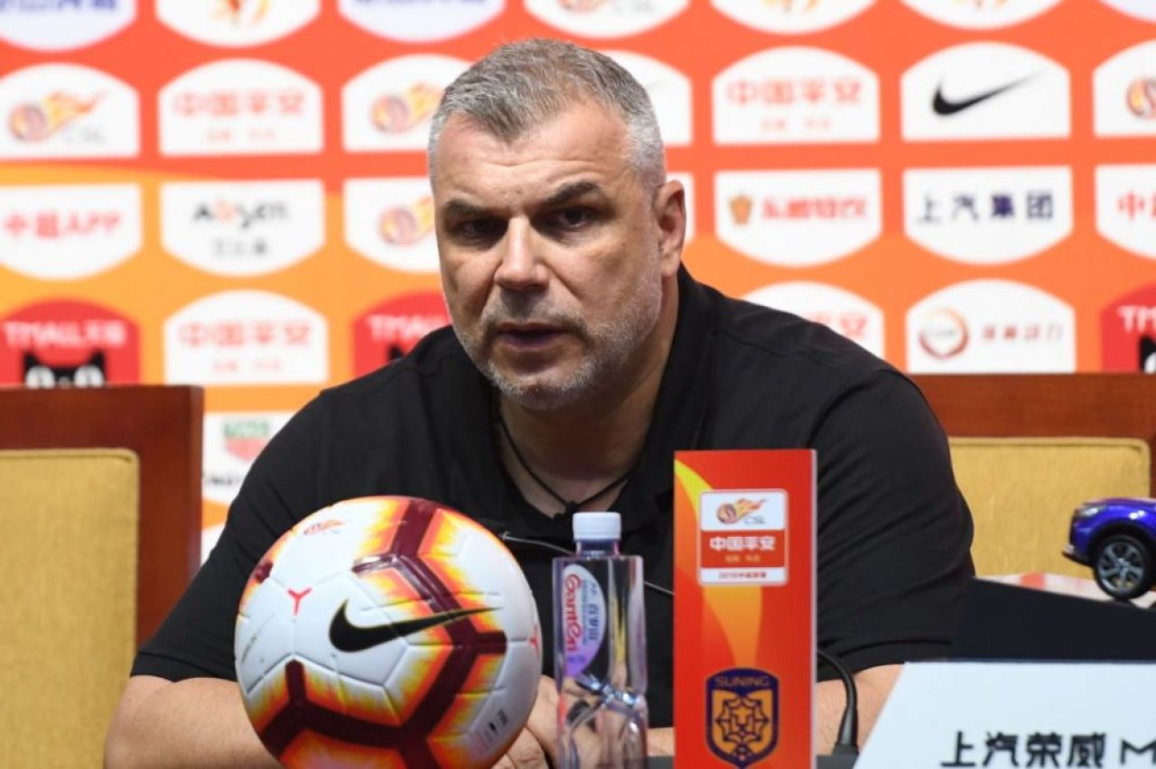 Fosta echipa a lui Cosmin Olaroiu s-a desfiintat la doar 3 luni dupa ce a castigat titlul in China! Anunt BOMBA_5