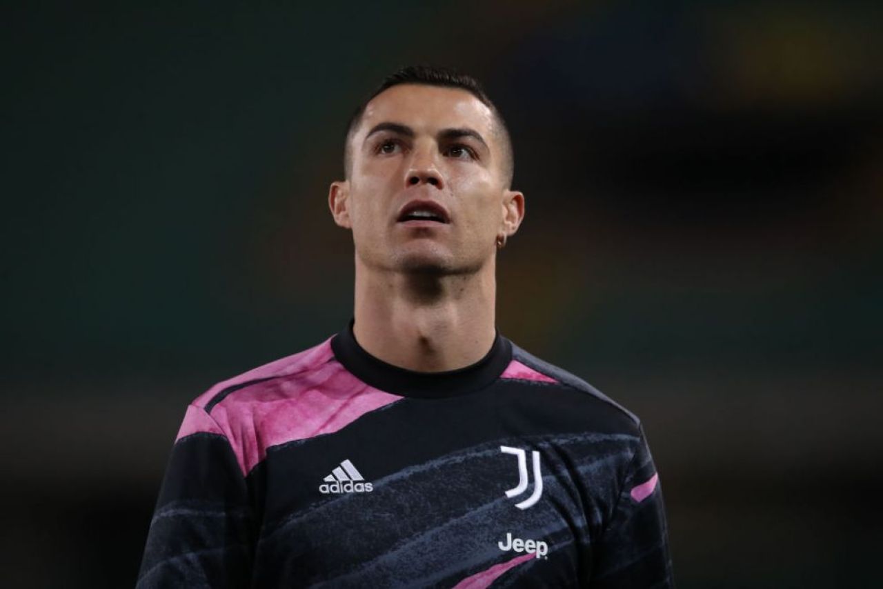 INCREDIBIL! Ce i-a cerut Pirlo lui Ronaldo in meciul cu Verona!