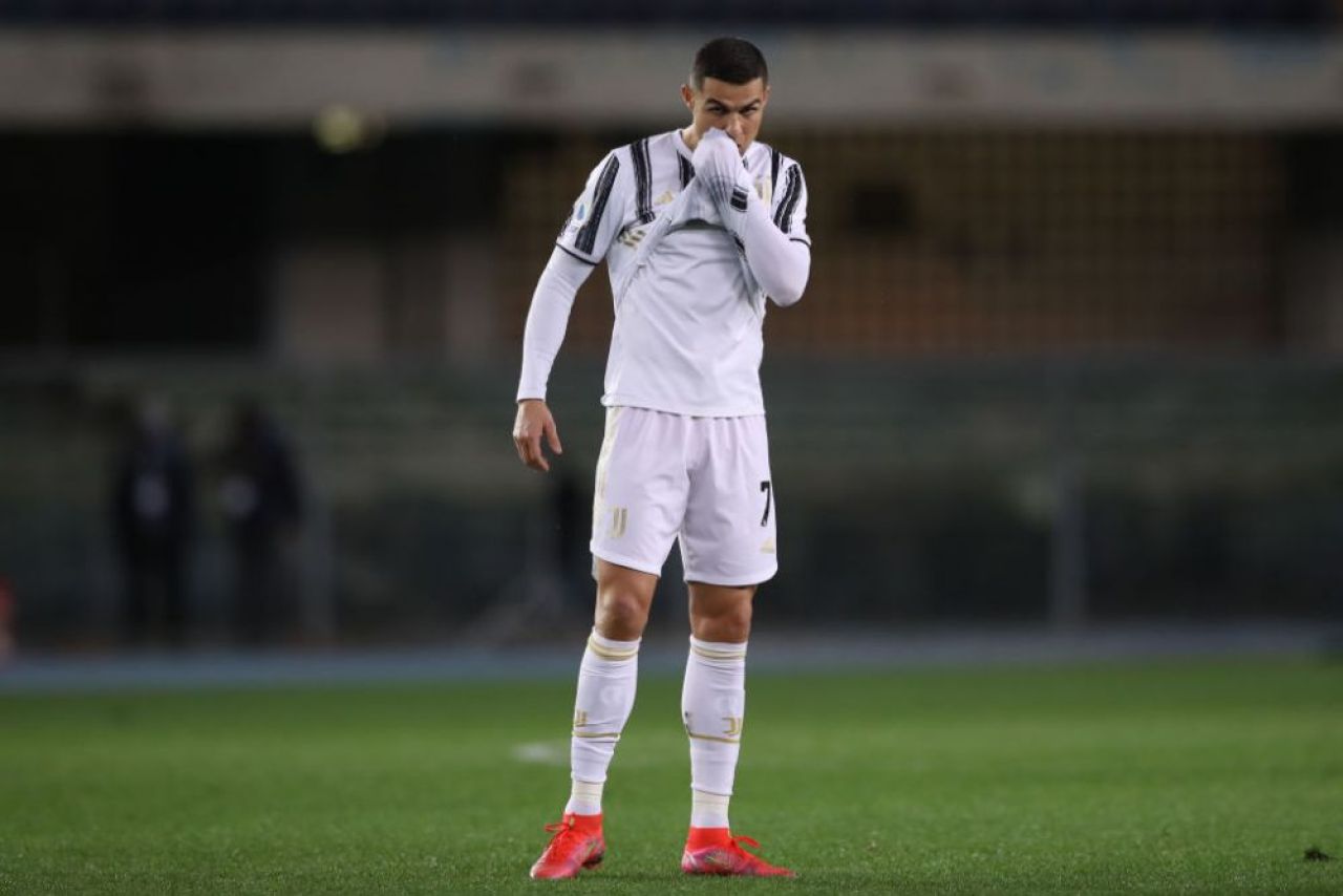 INCREDIBIL! Ce i-a cerut Pirlo lui Ronaldo in meciul cu Verona!