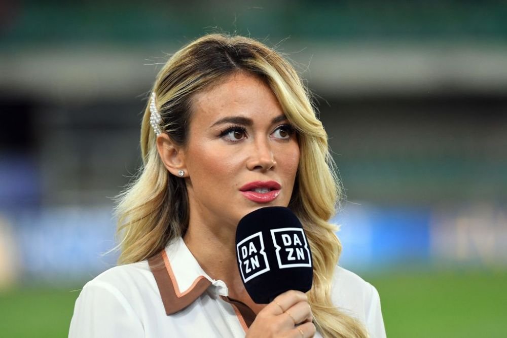 I s-a oprit respiratia cand a vazut-o de la spate! Diletta Leotta a facut o VICTIMA si la Juventus! Cum a fost surprins jucatorul lui Pirlo_5