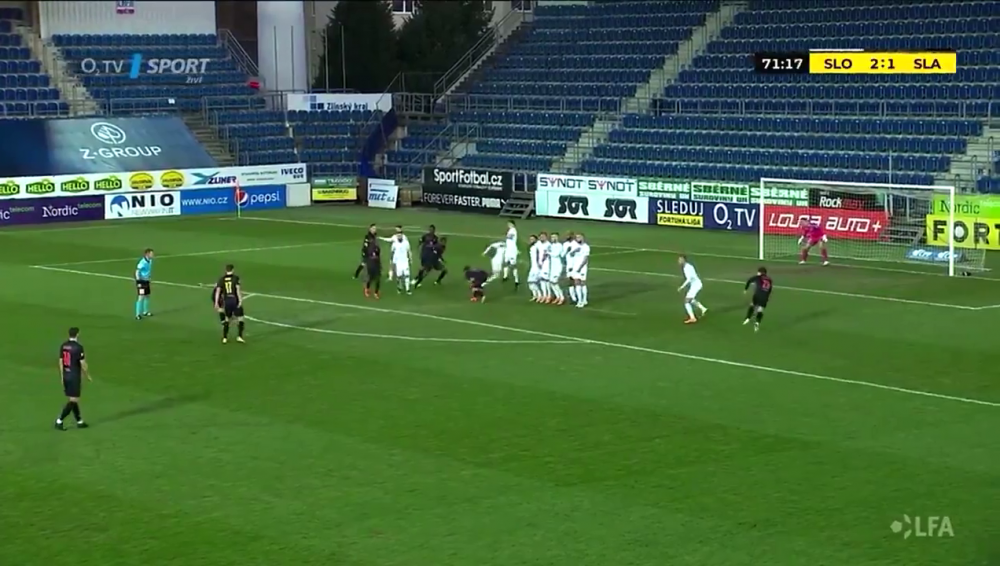 GOOOOL MONDIAL Stanciu! A pus mingea in vinclu in stilul lui Messi! Lovitura libera batuta MAGISTRAL! VIDEO_2