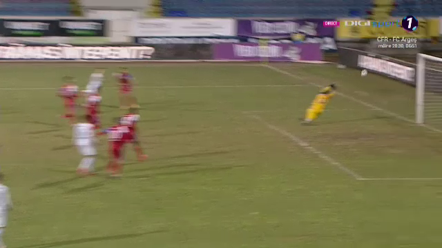 A venit cu RACHETA la el! Olaru, al 5-lea gol cu STANGUL in acest sezon, desi e piciorul lui mai slab! Cum a marcat cu Botosani_6