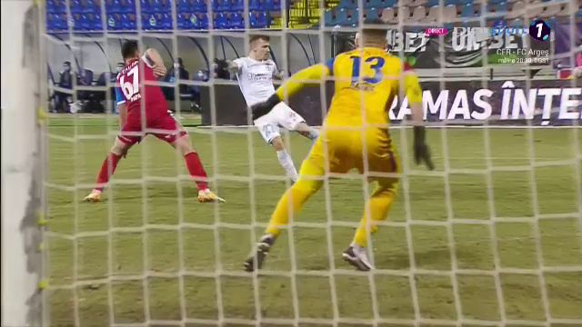 A venit cu RACHETA la el! Olaru, al 5-lea gol cu STANGUL in acest sezon, desi e piciorul lui mai slab! Cum a marcat cu Botosani_8