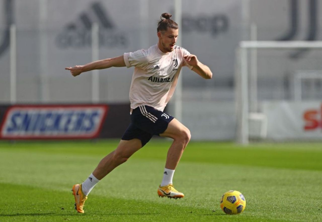 Dragusin, laudat in presa internationala! Romanul, comparat cu Van Dijk si Bonucci! Ce spun ziaristii despre viitorul fundasului_5