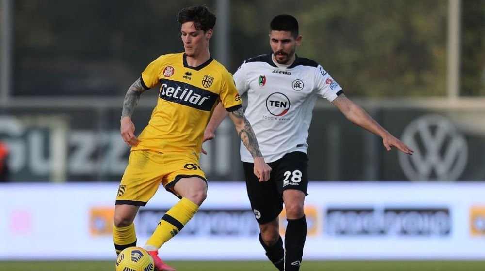 "Nu l-au luat pe Man si au zis ca se salveaza!" Transferul lui Man la Parma, comentat de Victor Becali! Ce a spus despre sansele ca echipa sa retrogradeze