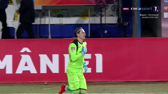 Pustai s-a INFURIAT dupa golurile marcate de Dinamo si a schimbat portarul la pauza!_6