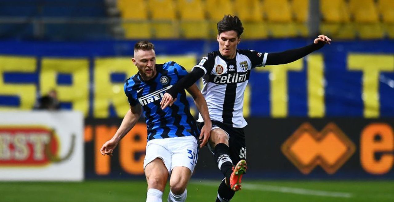 Continua COSMARUL pentru Man si Mihaila! Sanchez a INGROPAT-O pe Parma cu o dubla in opt minute! Aici ai tot ce s-a intamplat in Parma 1-2 Inter_76