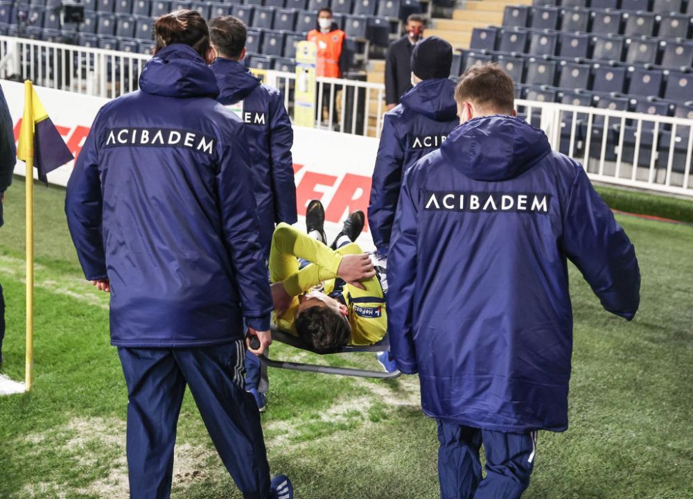 Meci HORROR pentru Ozil in Turcia! A ratat dintr-o pozitie INCREDIBILA, apoi a iesit accidentat de pe teren! Cat va lipsi_1