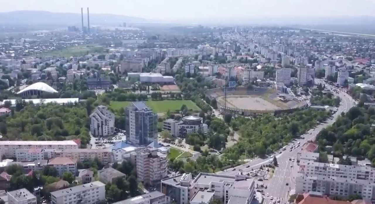 FRF se baga si la stadioane! Burleanu a discutat cu primarul pentru salvarea unei arene lasate in PARAGINA! Anunt de ultima ora_2