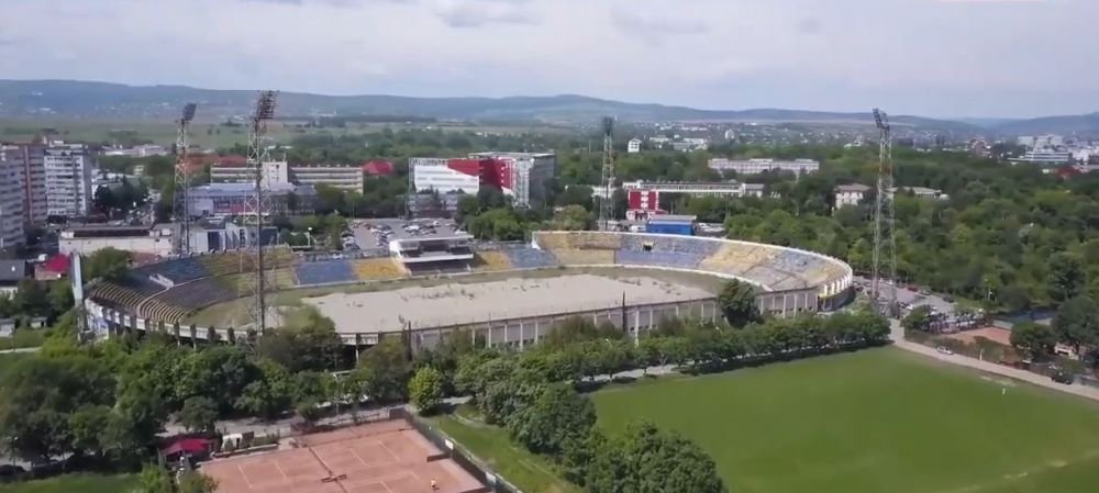 FRF se baga si la stadioane! Burleanu a discutat cu primarul pentru salvarea unei arene lasate in PARAGINA! Anunt de ultima ora_14