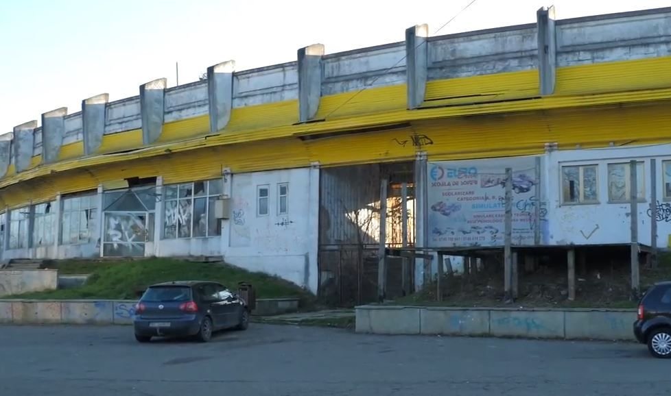 FRF se baga si la stadioane! Burleanu a discutat cu primarul pentru salvarea unei arene lasate in PARAGINA! Anunt de ultima ora_19