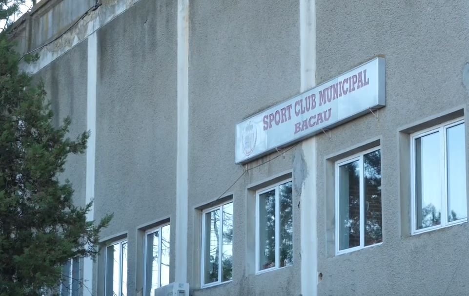 FRF se baga si la stadioane! Burleanu a discutat cu primarul pentru salvarea unei arene lasate in PARAGINA! Anunt de ultima ora_22