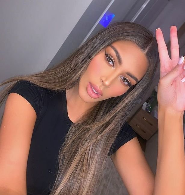 Noile membre din clanul Kardashian - Jenner?! Surorile care arata aproape IDENTIC cu cele mai populare influencere! Fanii au crezut ca nu vad bine_2