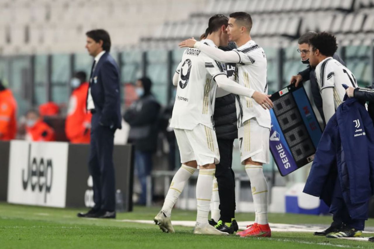 Andrea Pirlo, laudat dupa ce l-a tinut rezerva pe Ronaldo la meciul cu Lazio!