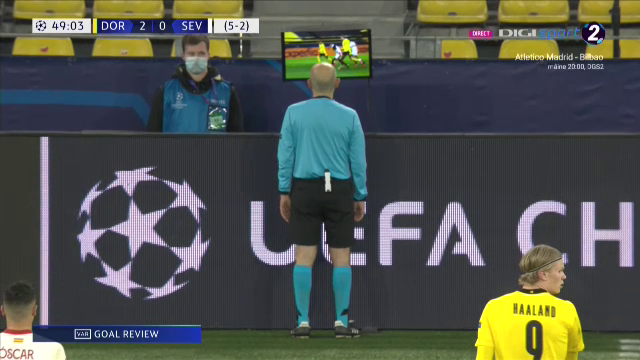 NEBUNIE, NEBUNIE, NEBUNIE! Asa ceva nu s-a mai intamplat niciodata! VAR-ul, show IREAL in Champions League! Gol ANULAT a fost anulat si penalty-ul din urma cu doua minute a fost dat! Ce a urmat e total SF!_31