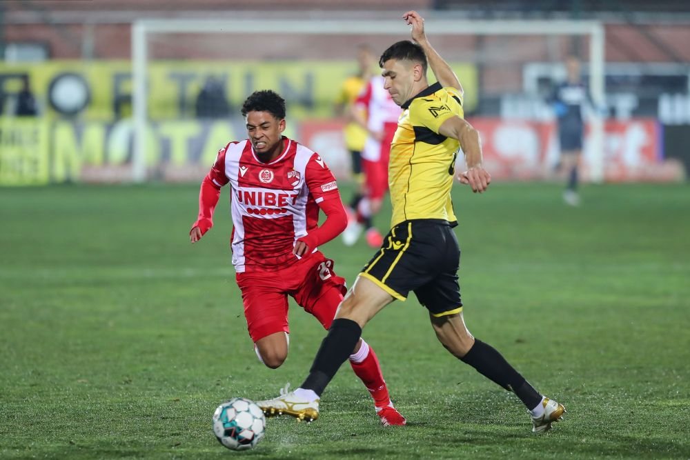 Revenire importanta la Dinamo dupa scandalul provocat de Gueye! Cine este fotbalistul care ar putea intra pe teren in meciul cu FC Arges_2