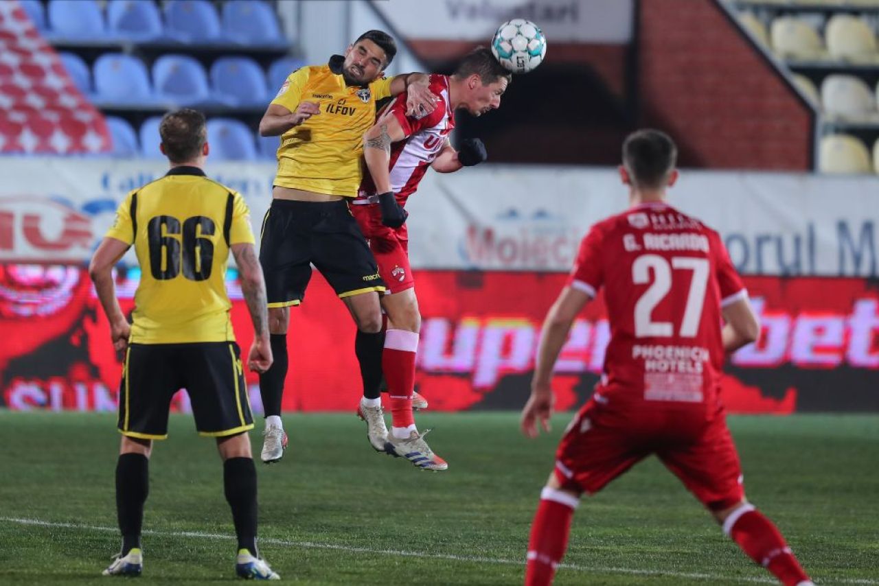 Revenire importanta la Dinamo dupa scandalul provocat de Gueye! Cine este fotbalistul care ar putea intra pe teren in meciul cu FC Arges_6