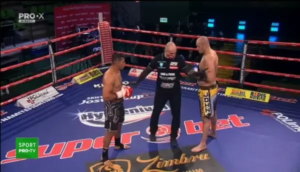 VIDEO: Rambo a RUPT Mitraliera ! Bataie intre David si Goliat: lovituri MONTRUOASE! Rambo a luat meciul la decizie