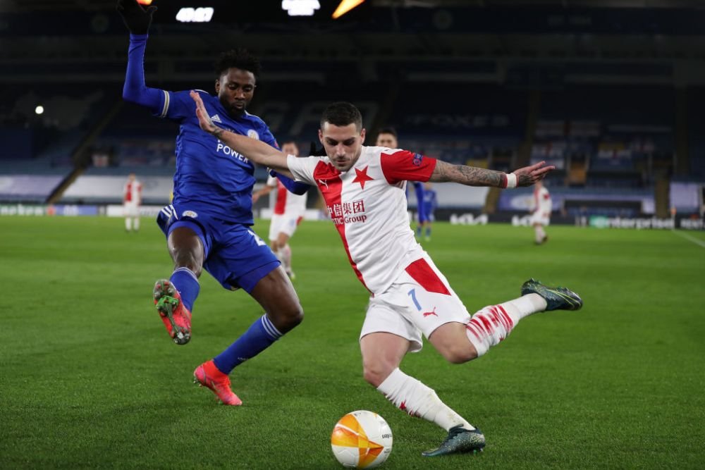 Stanciu, comparat cu o mare legenda a lui Dinamo dupa super golul din Europa League! 