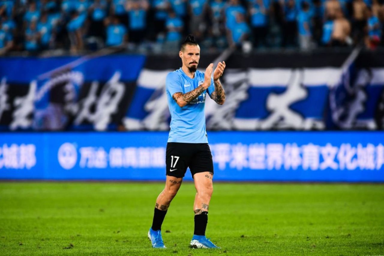 Revolutie in fotbalul din Suedia dupa aducerea lui Hamsik! Ce alte doua vedete sunt gata sa i se alature in campionatul nordic_3