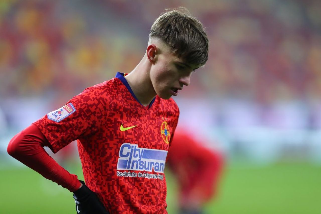 Final de COSMAR pentru FCSB 2! Steaua a EGALAT in prelungiri dupa ce Nedelcu a fost eliminat si ramane LIDER! Cum arata clasamentul din Liga 3! Aici ai tot ce s-a intamplat in Steaua 1-1 FCSB 2_7