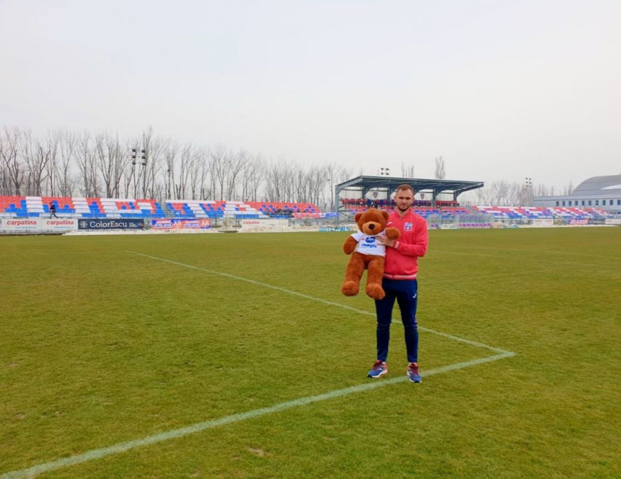 Final de COSMAR pentru FCSB 2! Steaua a EGALAT in prelungiri dupa ce Nedelcu a fost eliminat si ramane LIDER! Cum arata clasamentul din Liga 3! Aici ai tot ce s-a intamplat in Steaua 1-1 FCSB 2_8